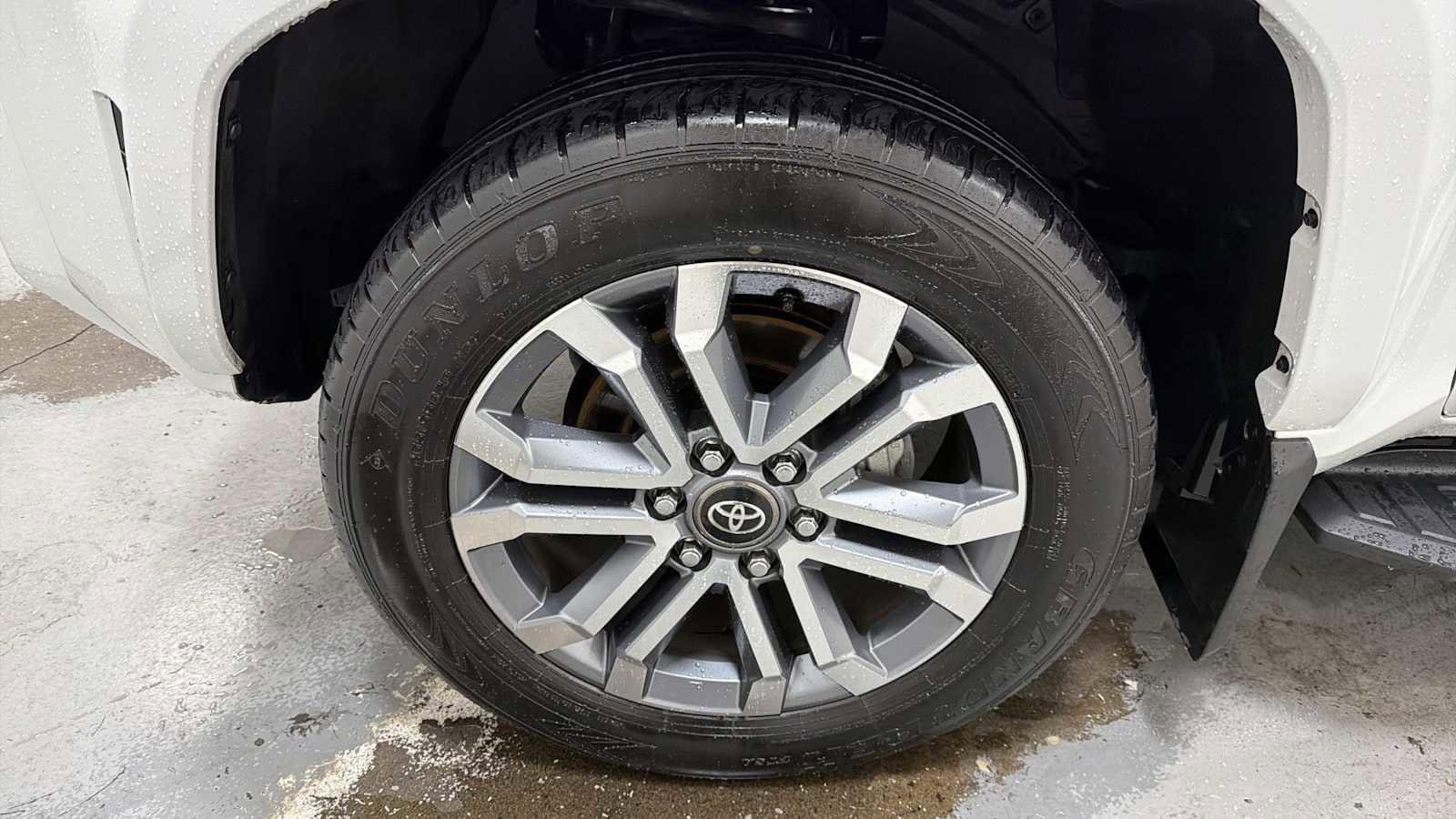 Thumbnail: 2025 Toyota 4Runner - 10