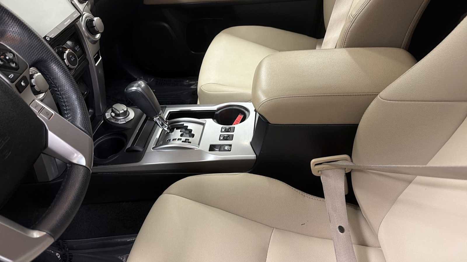 Thumbnail: 2021 Toyota 4Runner - 23