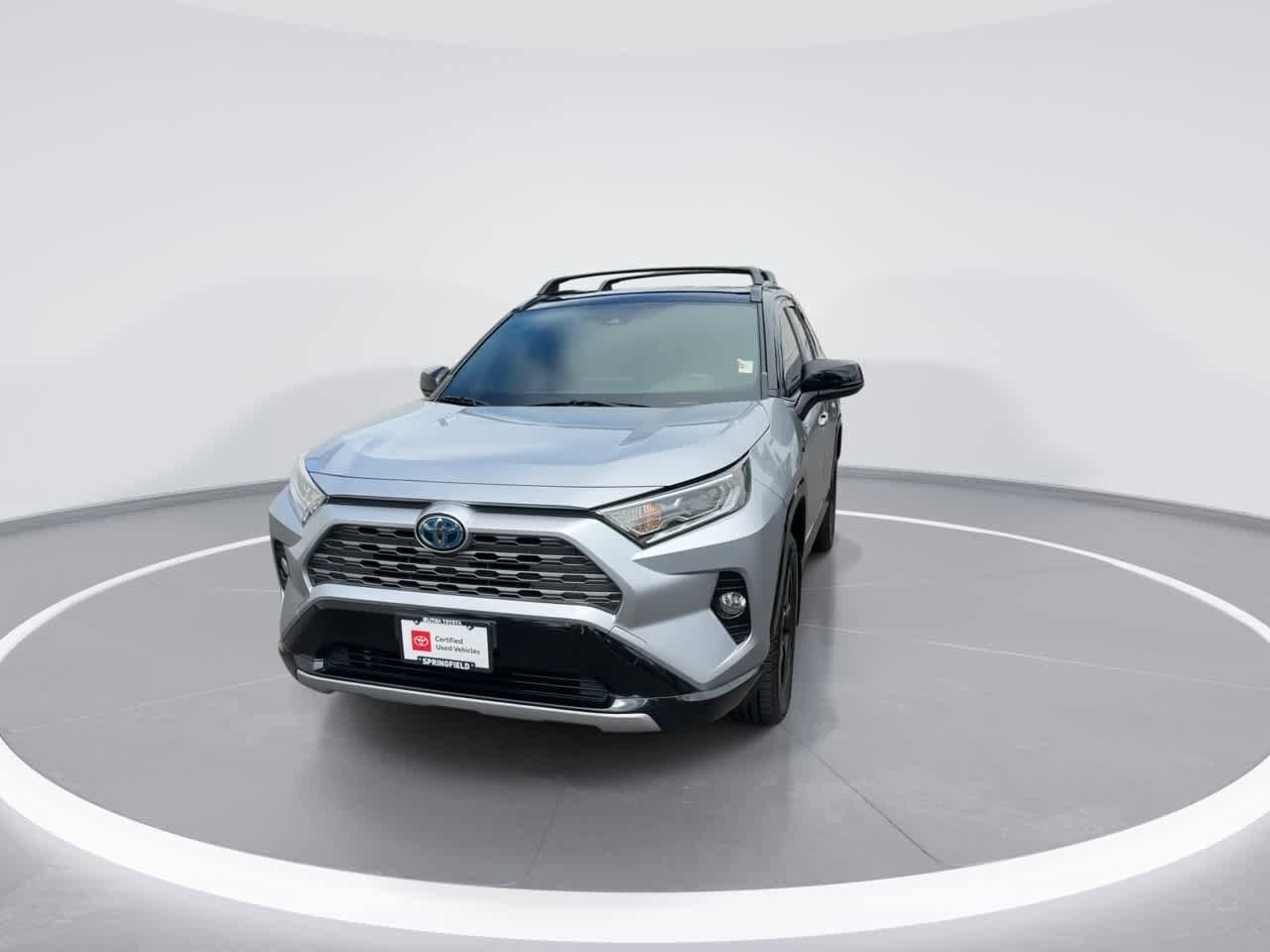 2021 Toyota RAV4 Hybrid XSE photo 2