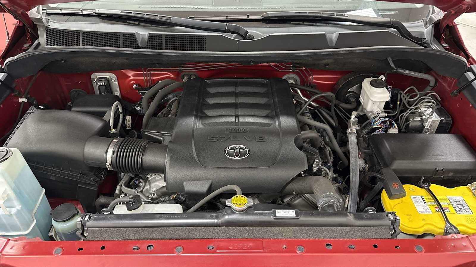 Thumbnail: 2017 Toyota Tundra - 29