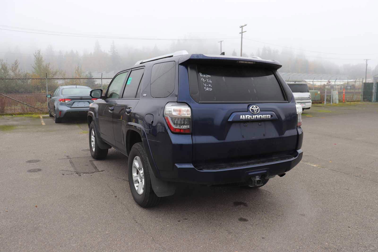 Thumbnail: 2018 Toyota 4Runner - 6