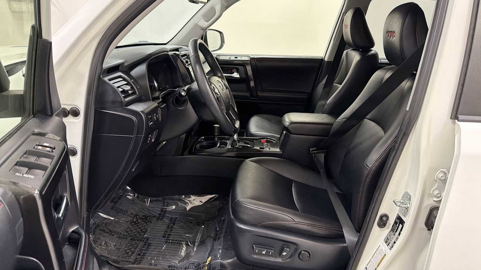 Thumbnail: 2022 Toyota 4Runner - 13