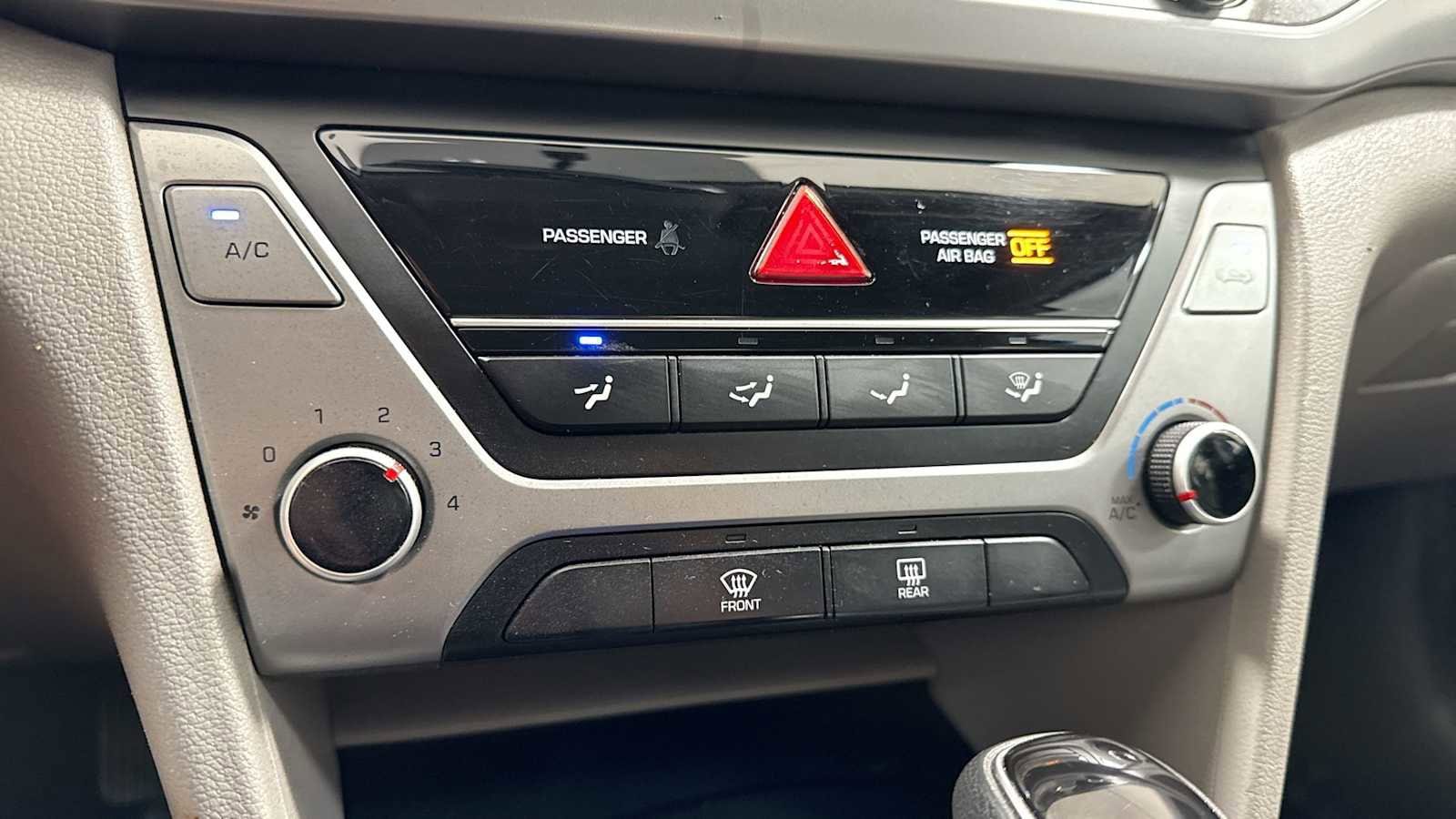 Thumbnail: 2017 Hyundai Elantra - 20