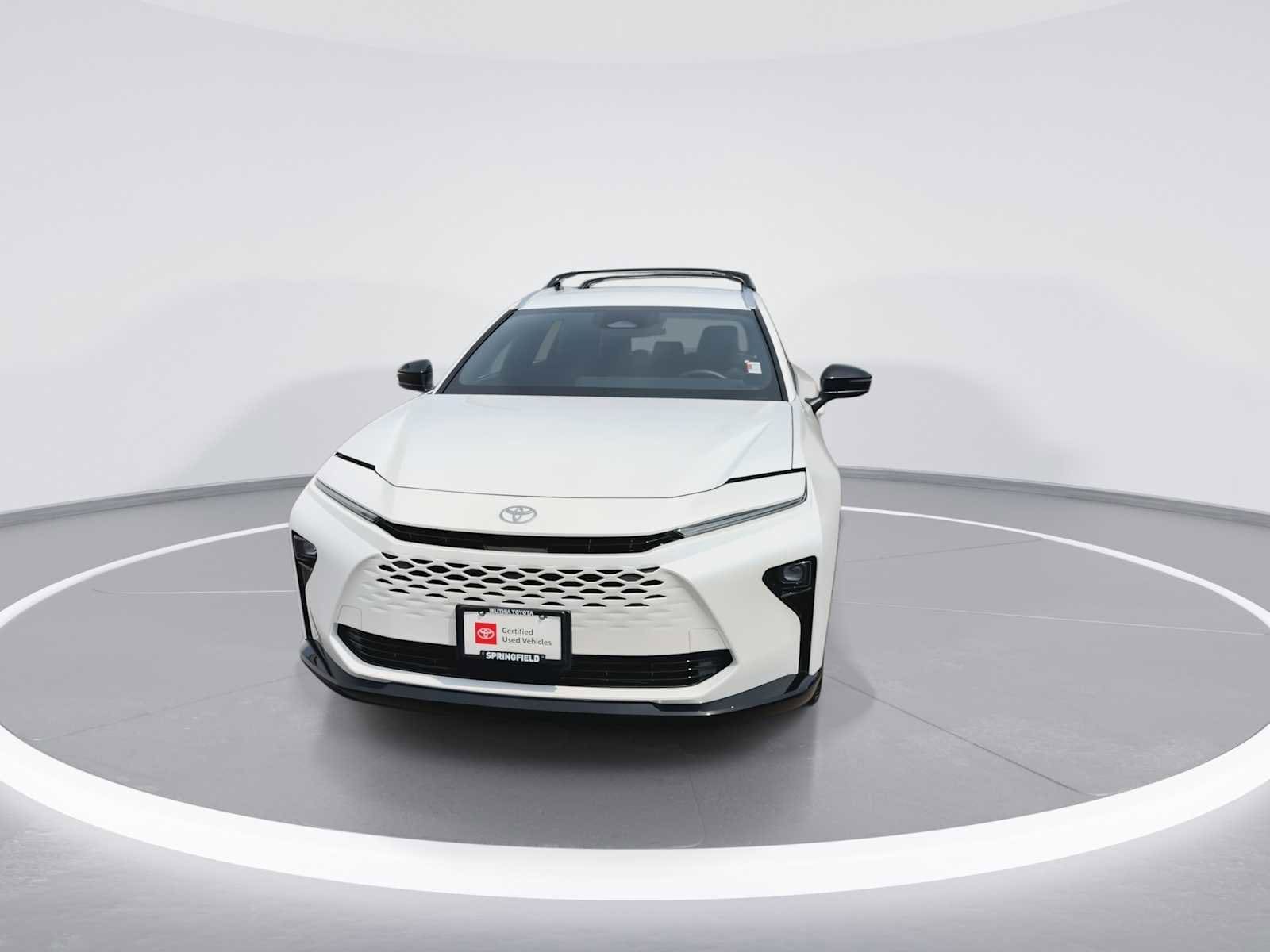 Thumbnail: 2025 Toyota Crown Signia - 3