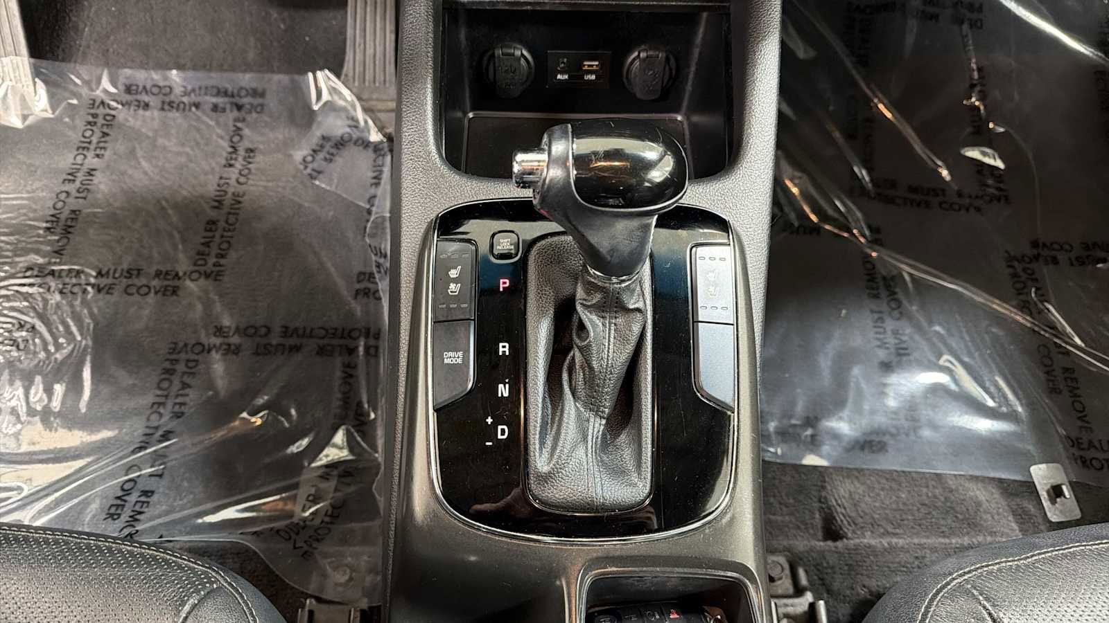 Thumbnail: 2017 Kia Forte - 21