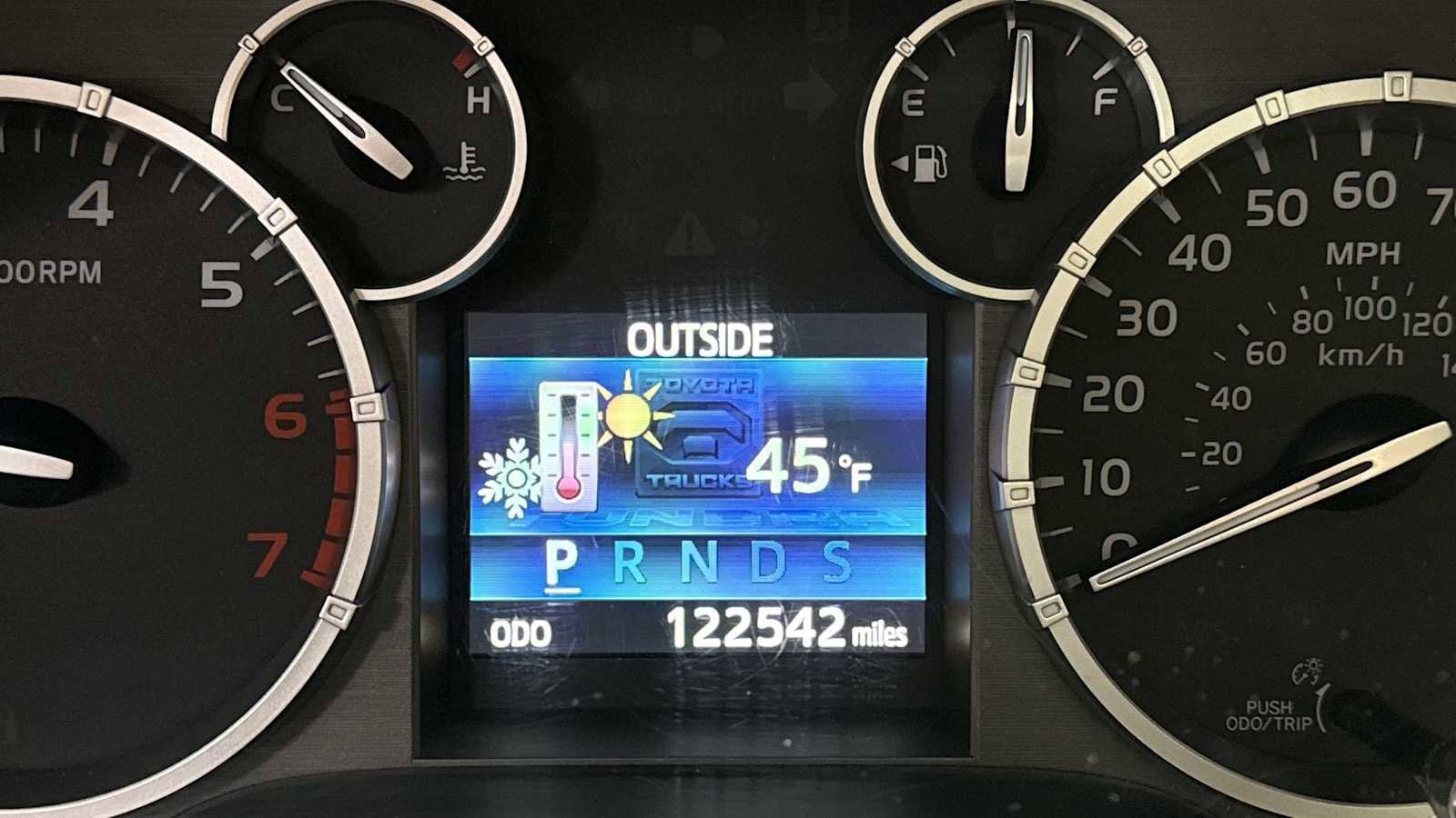 Thumbnail: 2014 Toyota Tundra - 17