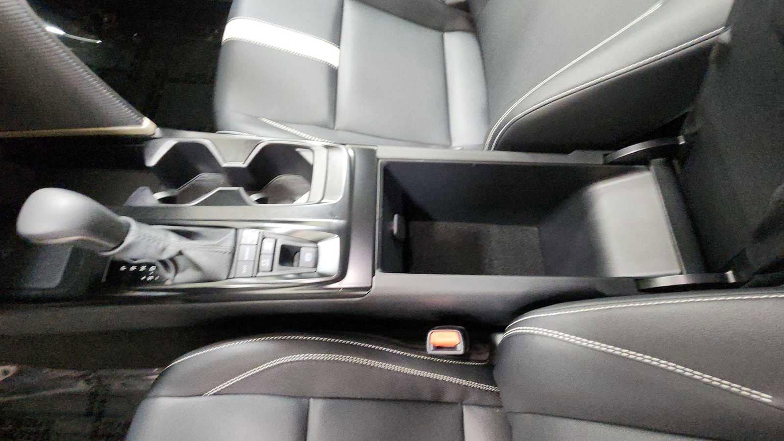 Thumbnail: 2025 Toyota Camry - 23