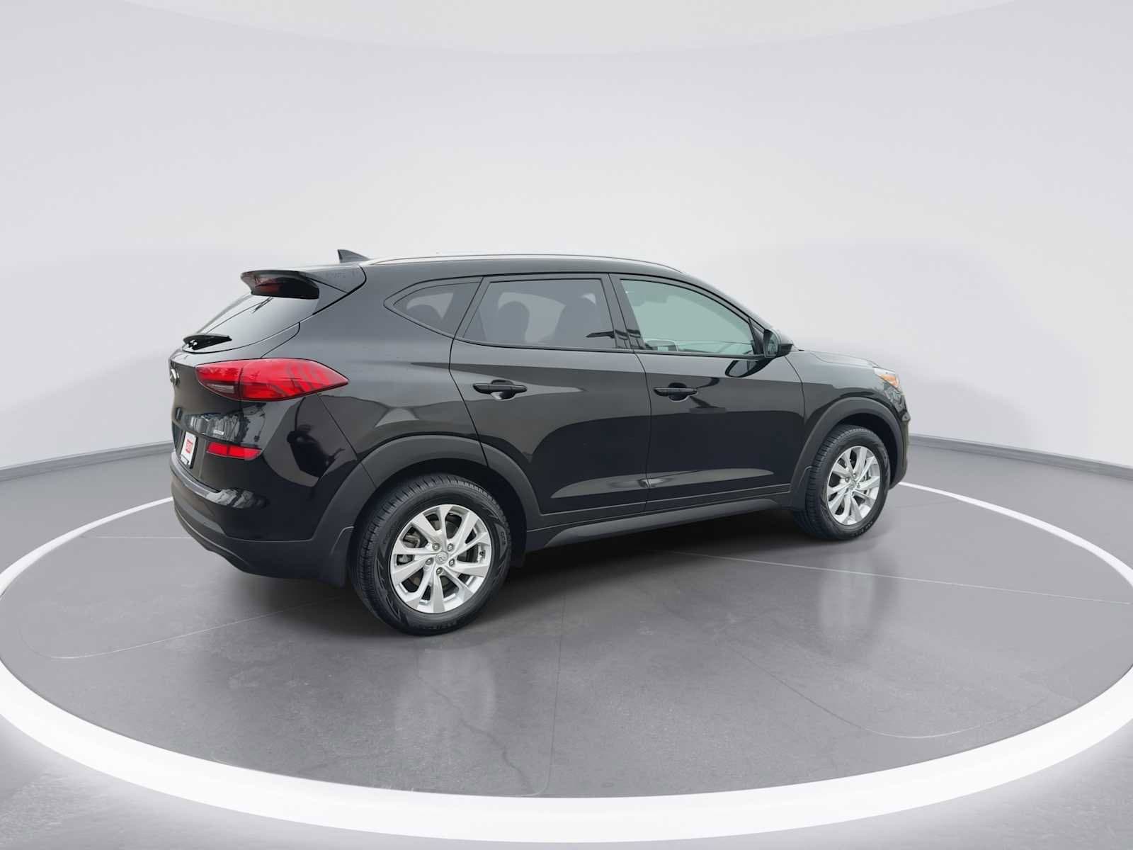 Thumbnail: 2021 Hyundai Tucson - 8