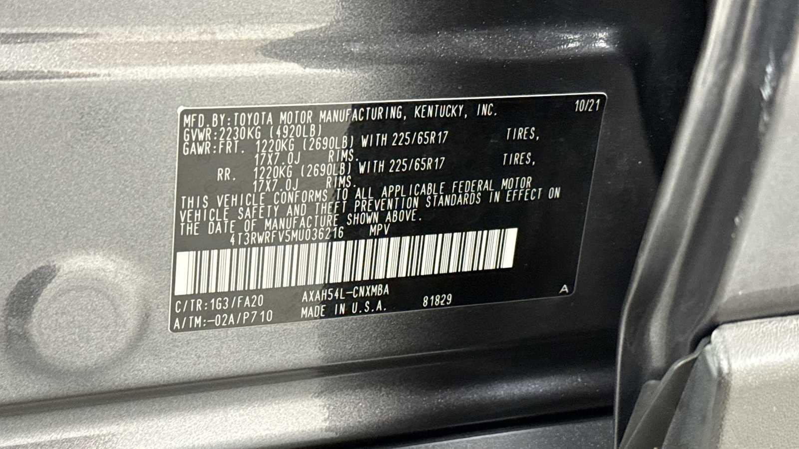 Thumbnail: 2021 Toyota RAV4 - 11