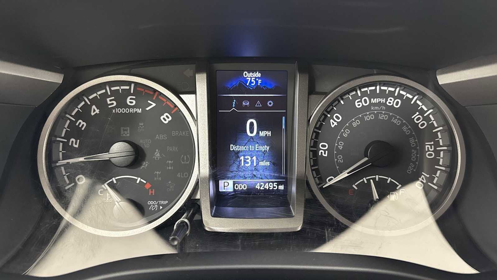 Thumbnail: 2022 Toyota Tacoma - 17