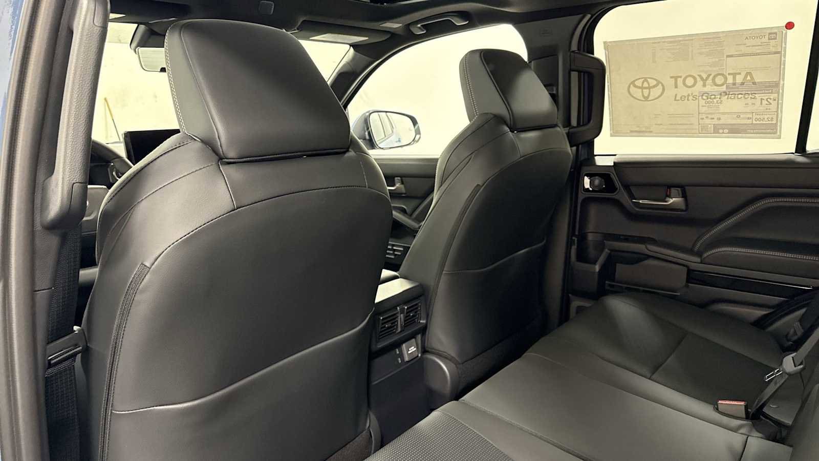 Thumbnail: 2025 Toyota 4Runner - 26