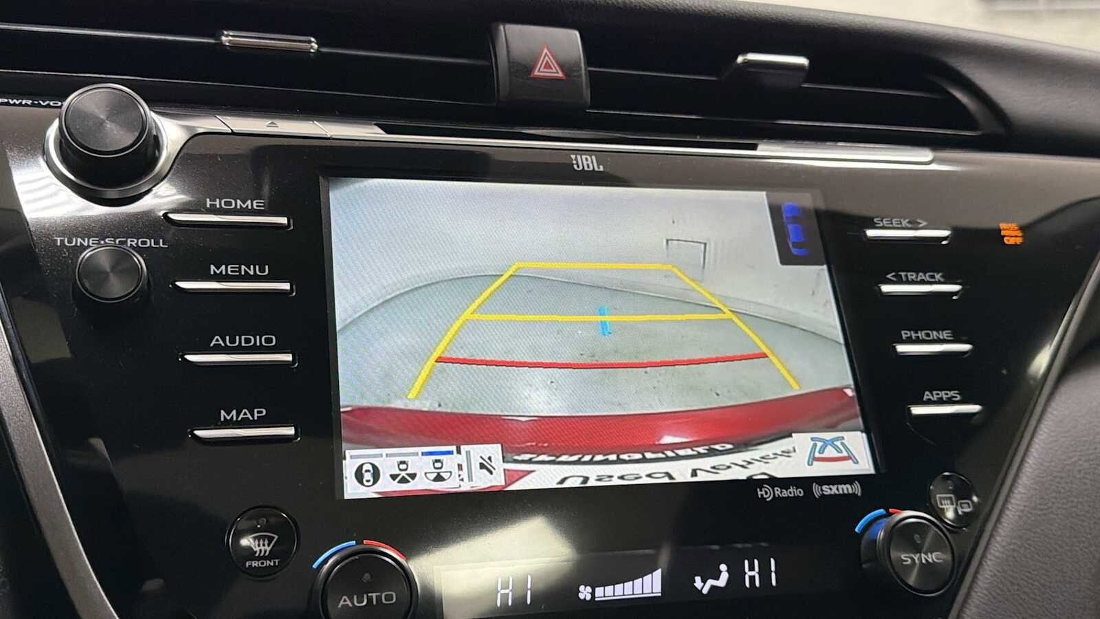 Thumbnail: 2019 Toyota Camry - 19