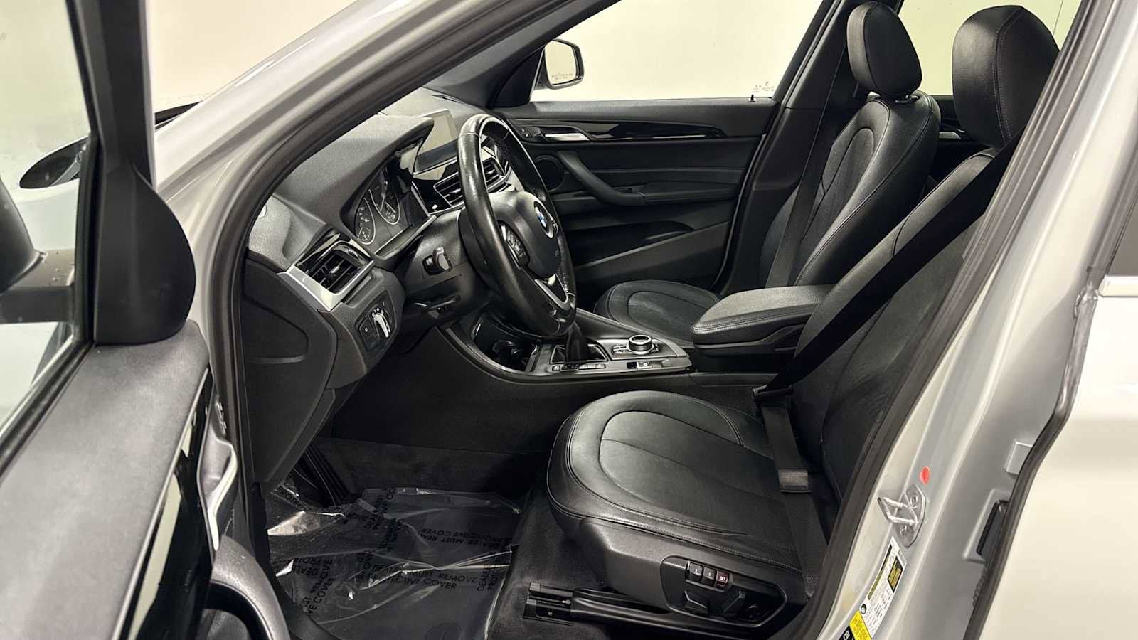 Thumbnail: 2018 BMW X1 - 13