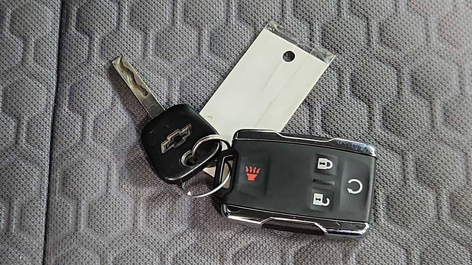 Thumbnail: 2017 Chevrolet Colorado - 30