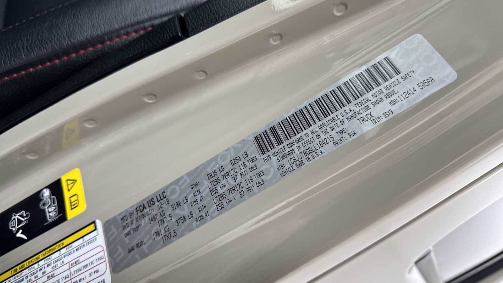 Thumbnail: 2020 Jeep Gladiator - 11