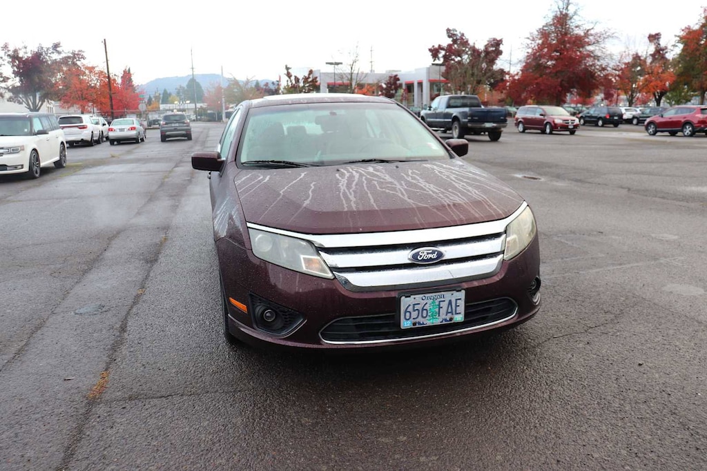 Used 2011 Ford Fusion SE Sedan
