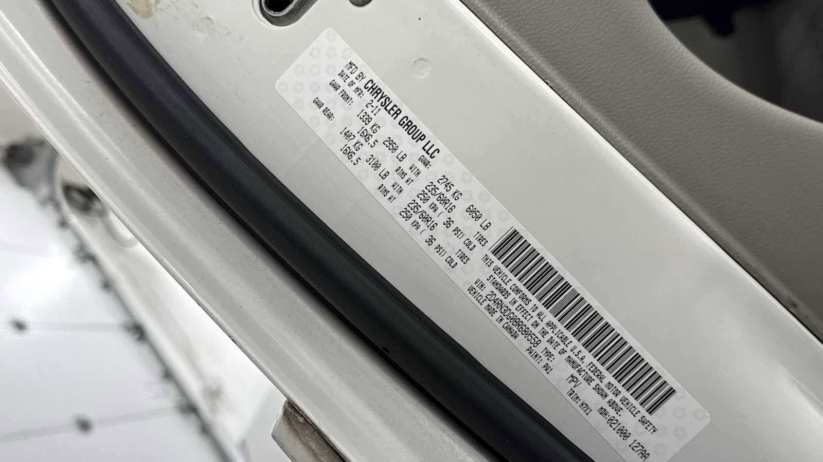 Thumbnail: 2011 Dodge Grand Caravan - 11