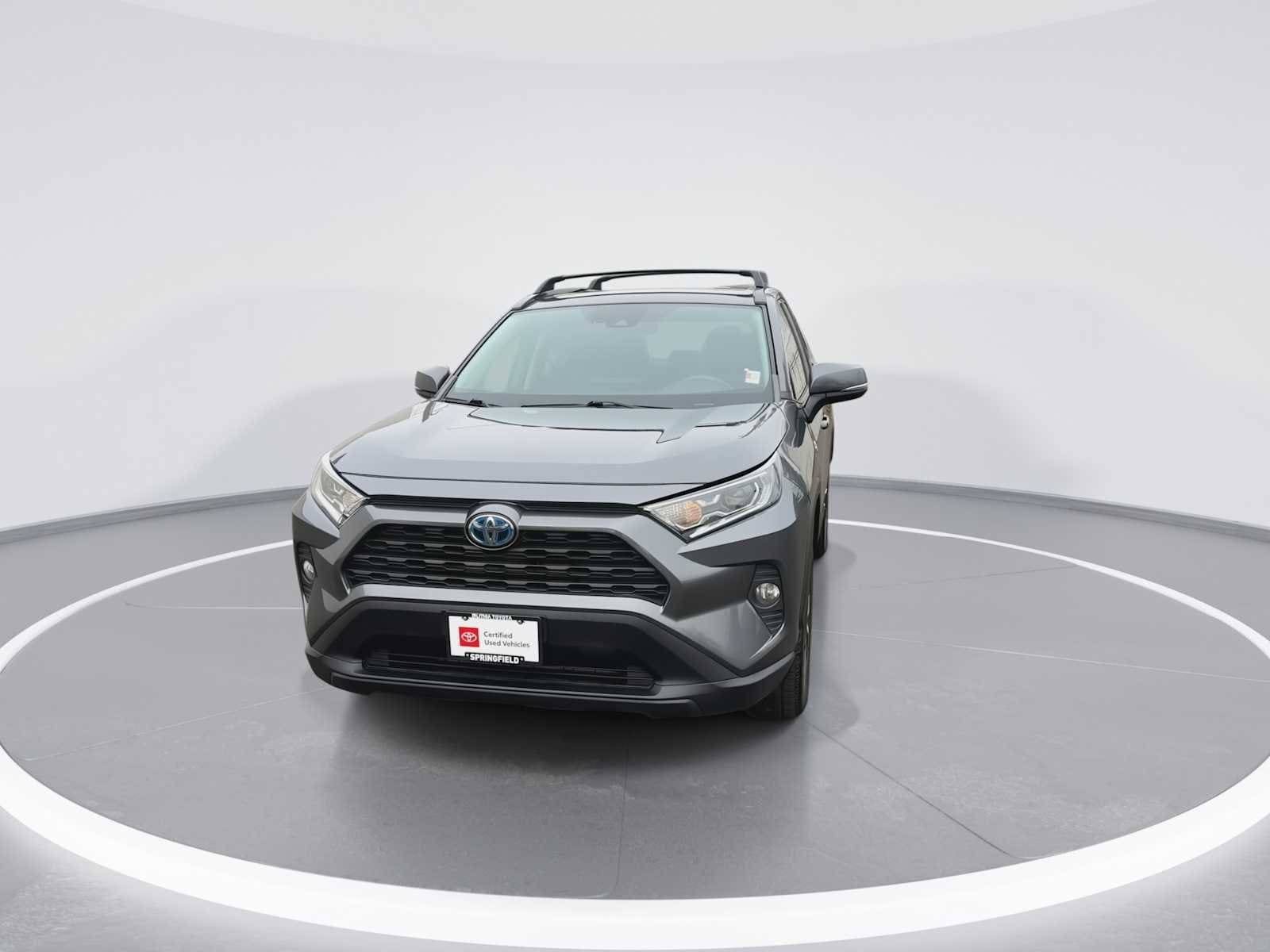 Thumbnail: 2021 Toyota RAV4 - 3