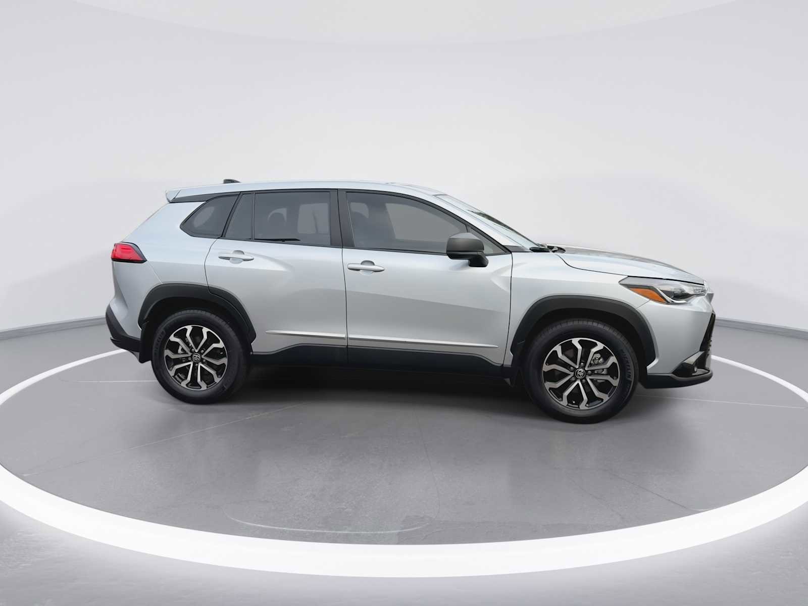 Thumbnail: 2025 Toyota Corolla Cross - 9