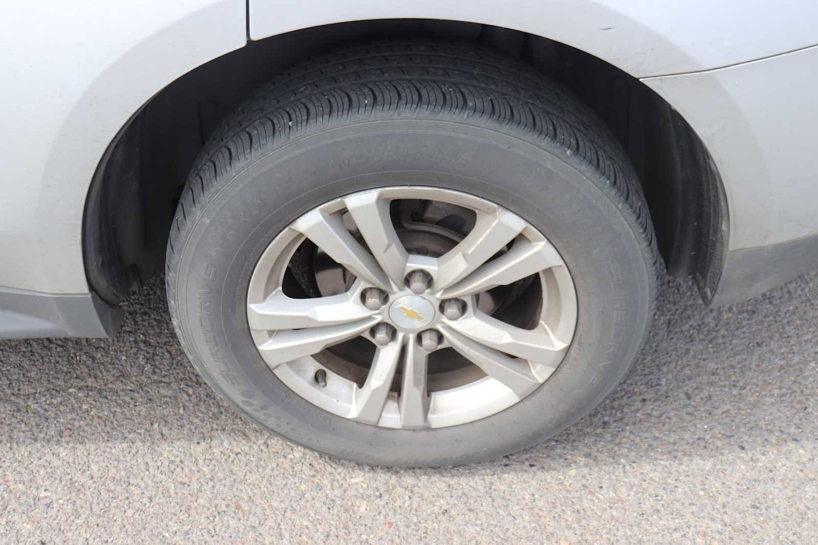 Thumbnail: 2013 Chevrolet Equinox - 9