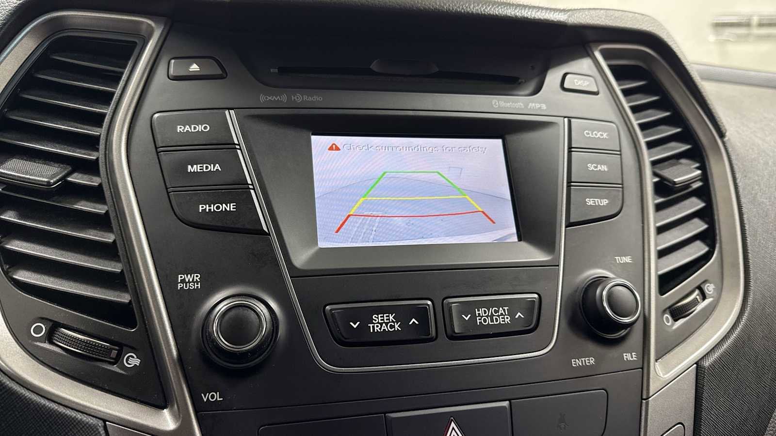 Thumbnail: 2014 Hyundai Santa Fe - 19