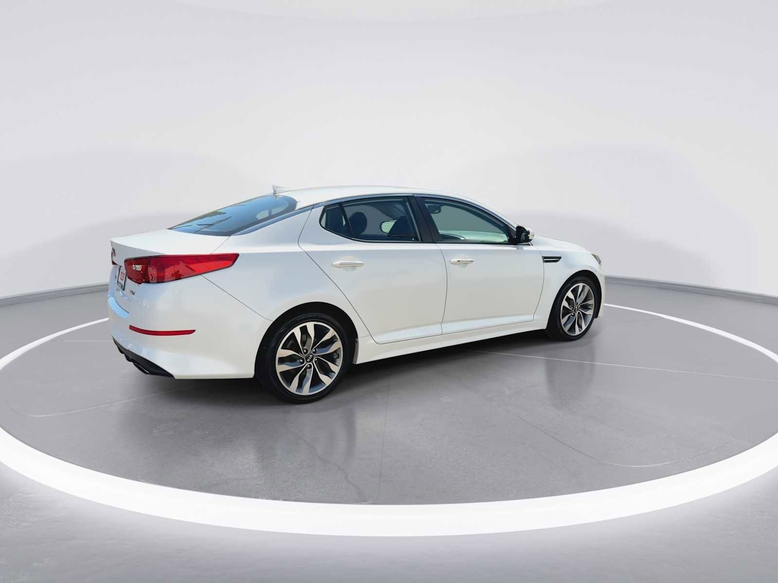 Thumbnail: 2014 Kia Optima - 7