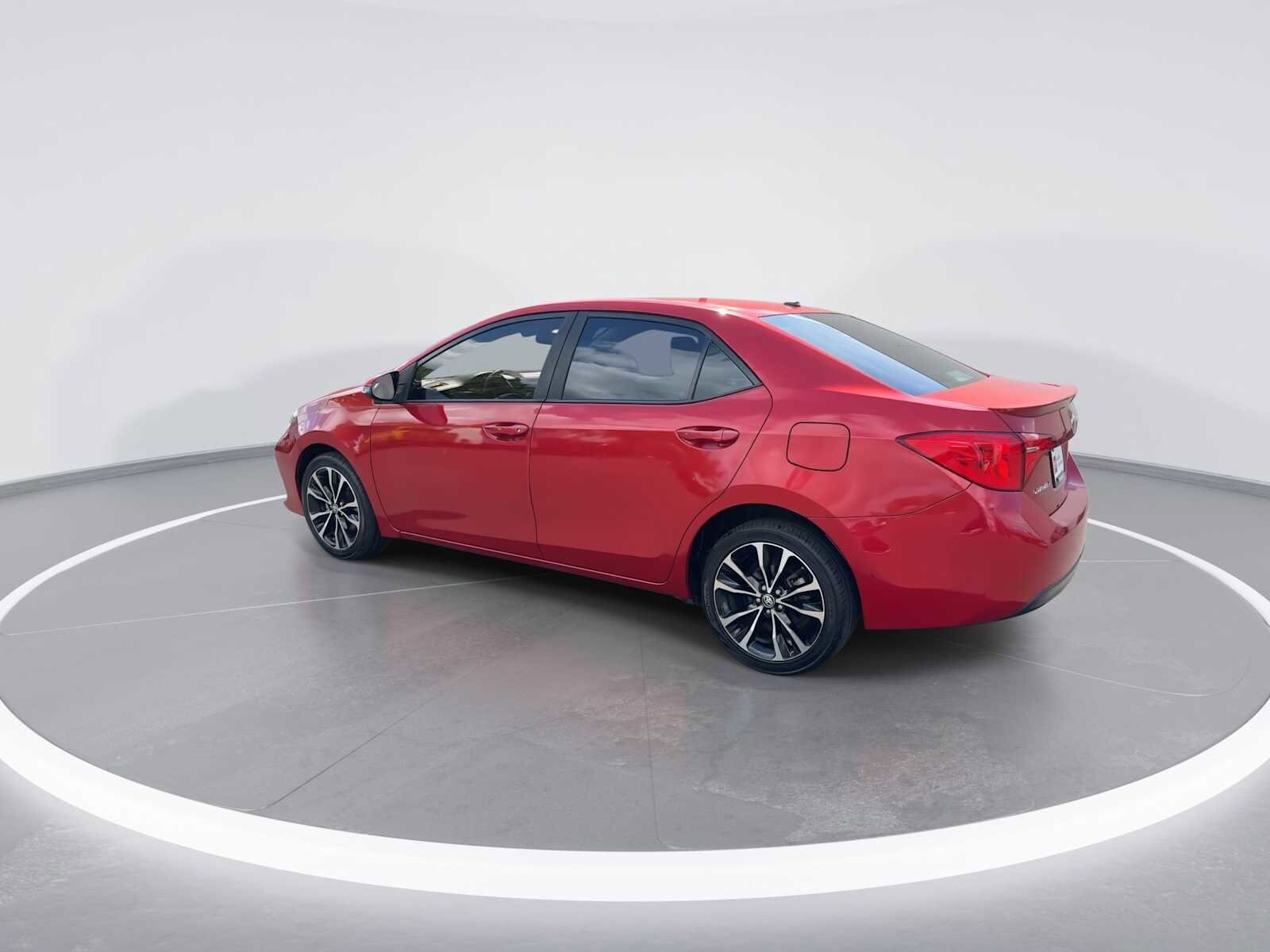 Thumbnail: 2018 Toyota Corolla - 6
