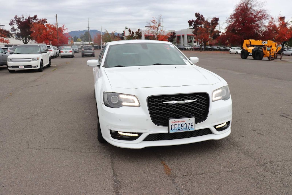 Used 2017 Chrysler 300 S Sedan