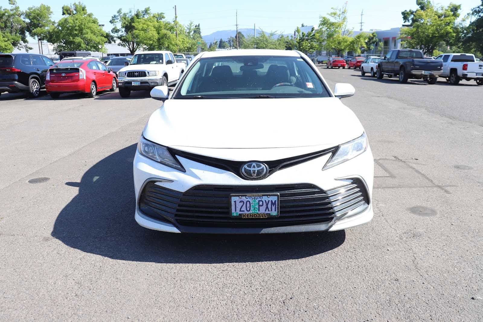 2023 Toyota Camry LE 2