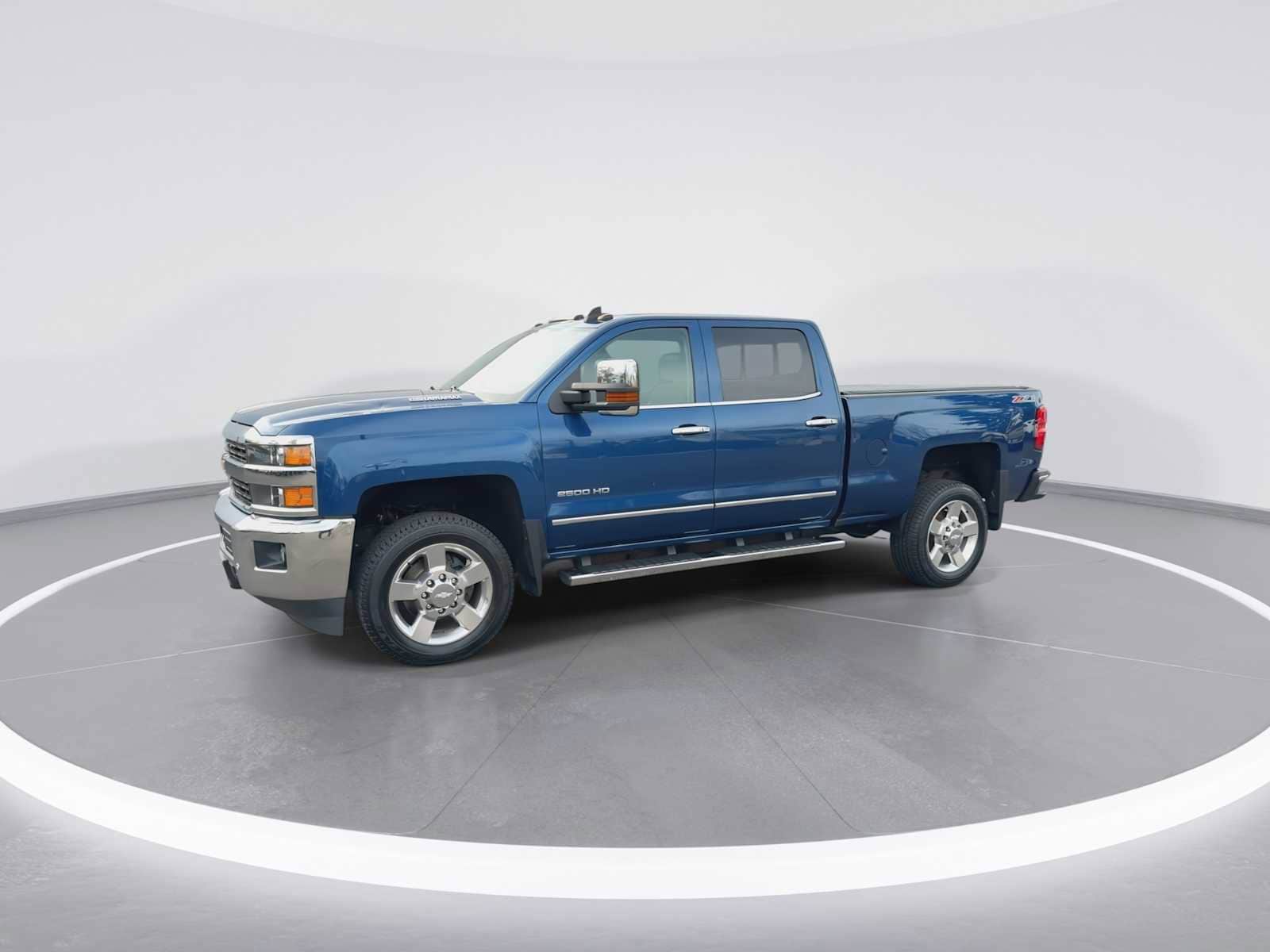 Thumbnail: 2016 Chevrolet Silverado 2500 - 4