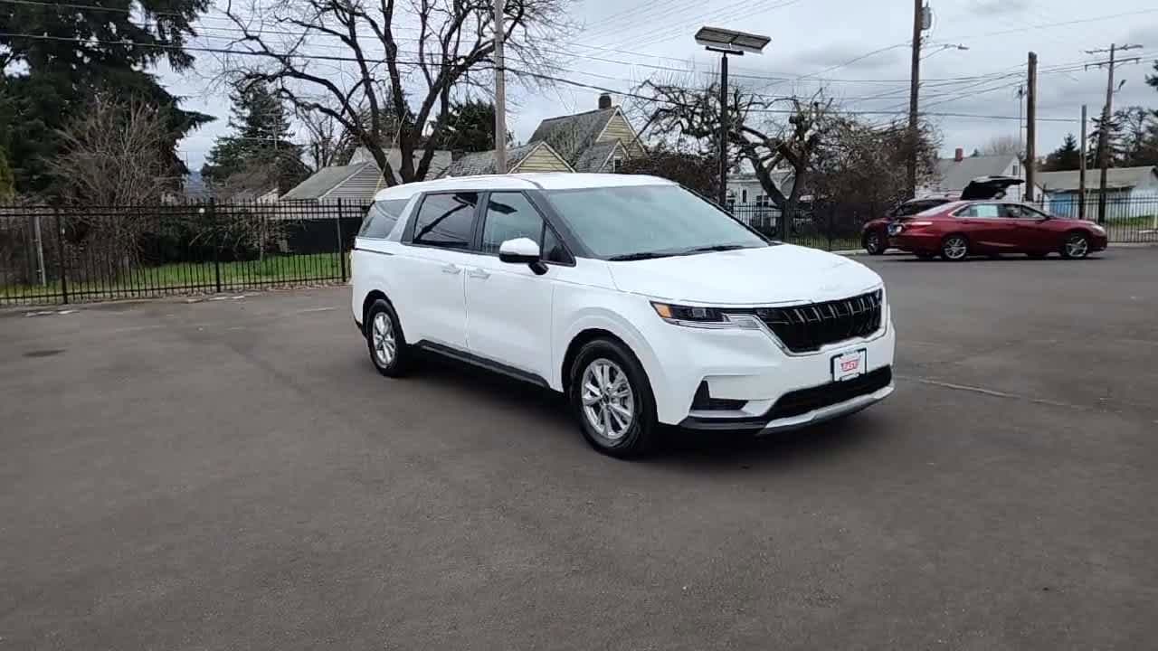 Thumbnail: 2024 Kia Carnival - 2