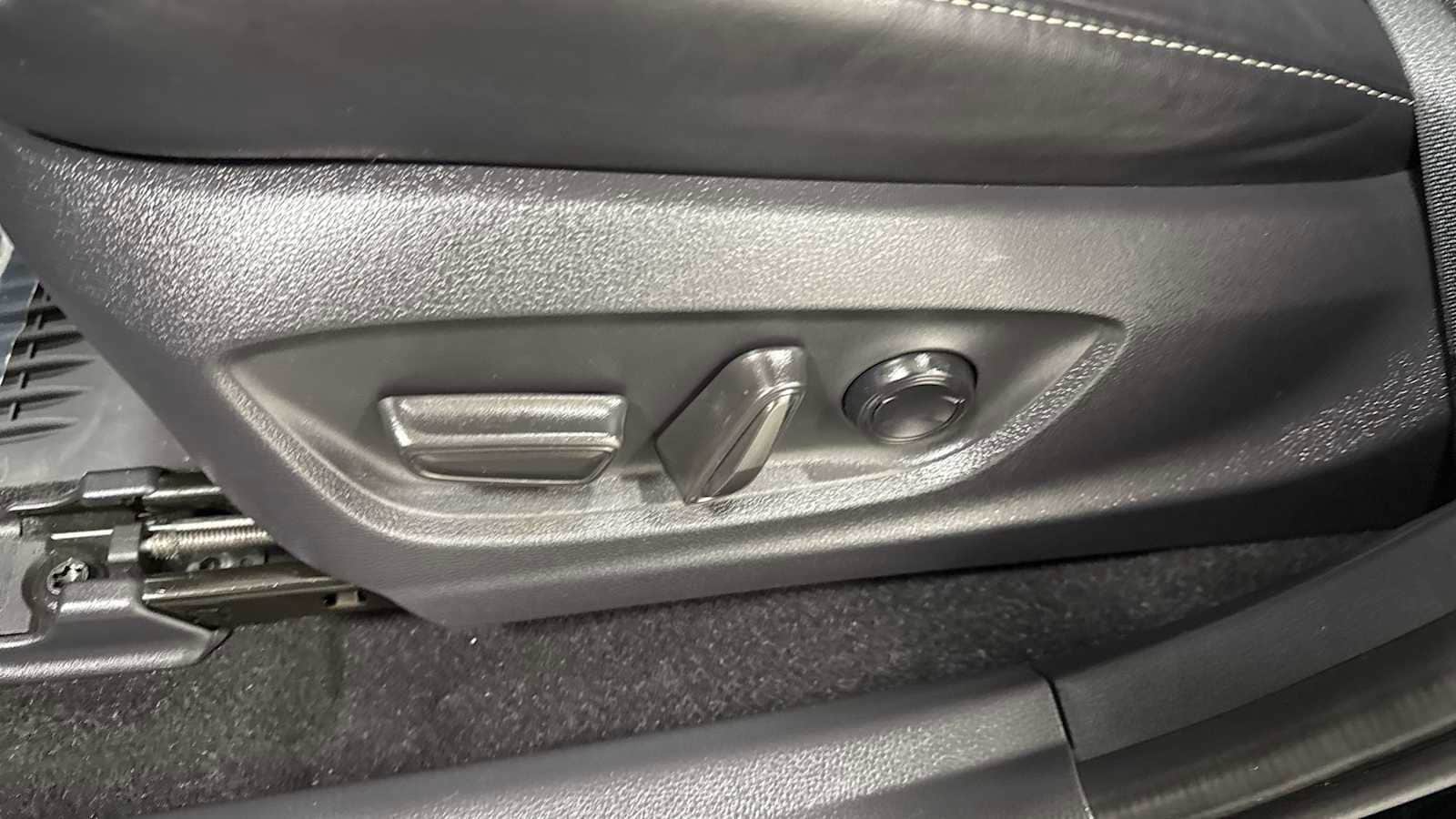 Thumbnail: 2024 Toyota Crown - 14