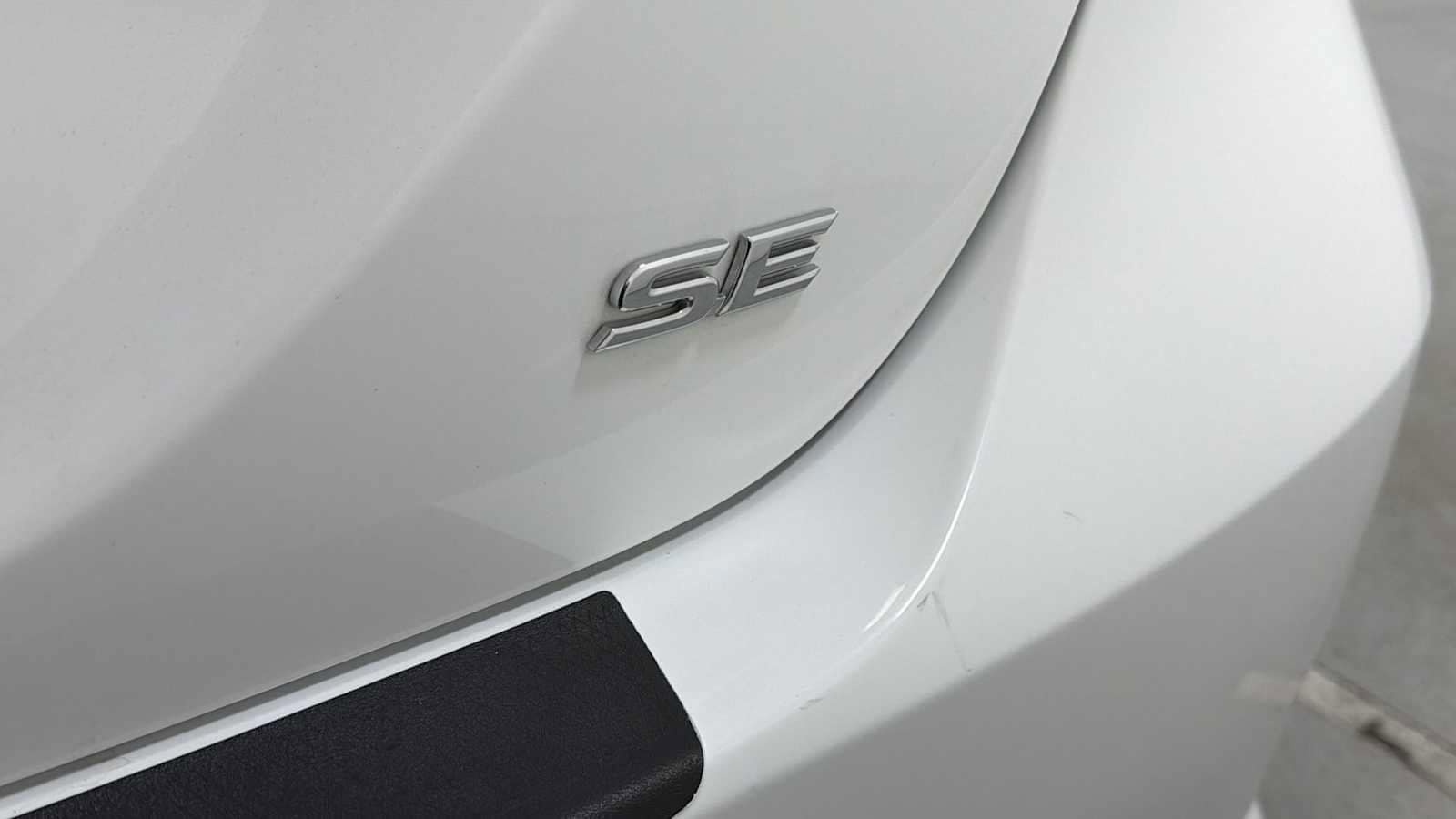 Thumbnail: 2020 Toyota Camry - 27