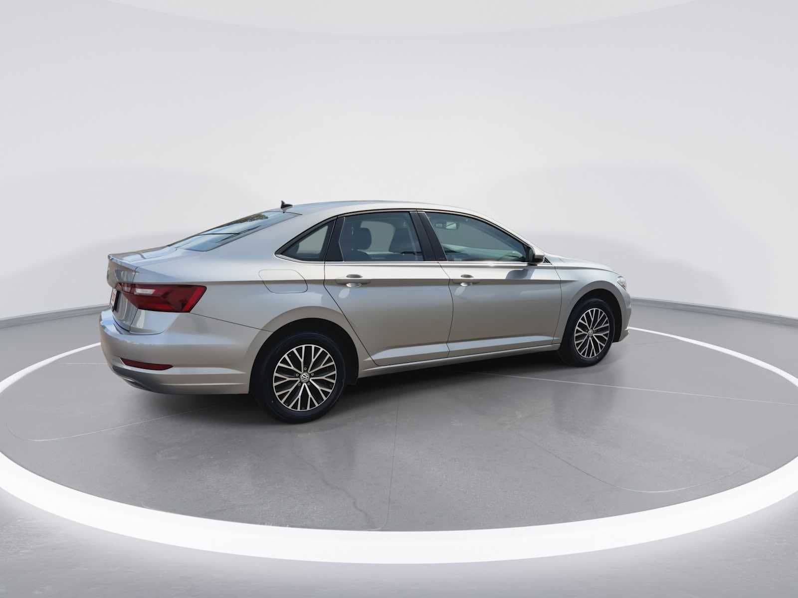 Thumbnail: 2021 Volkswagen Jetta - 7