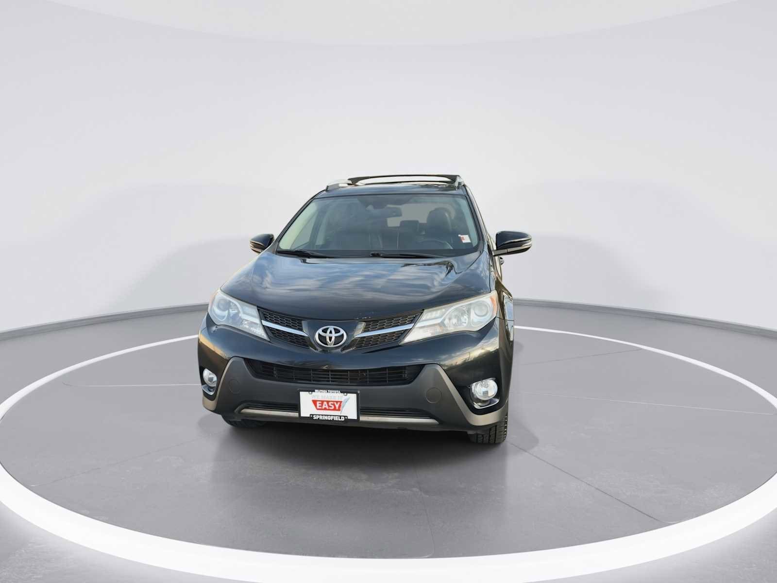 Thumbnail: 2015 Toyota RAV4 - 3