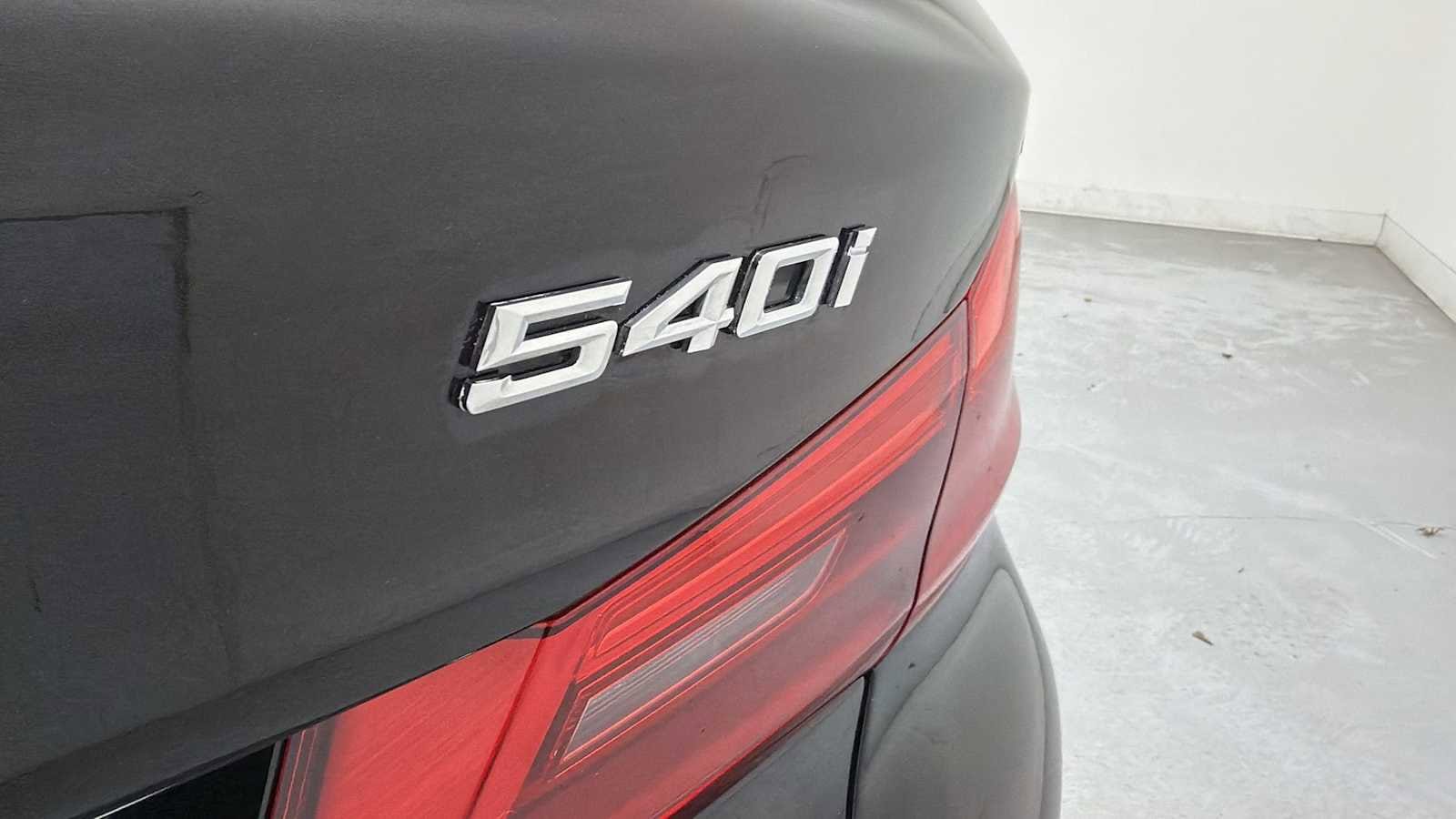 Thumbnail: 2018 BMW 5 Series - 29