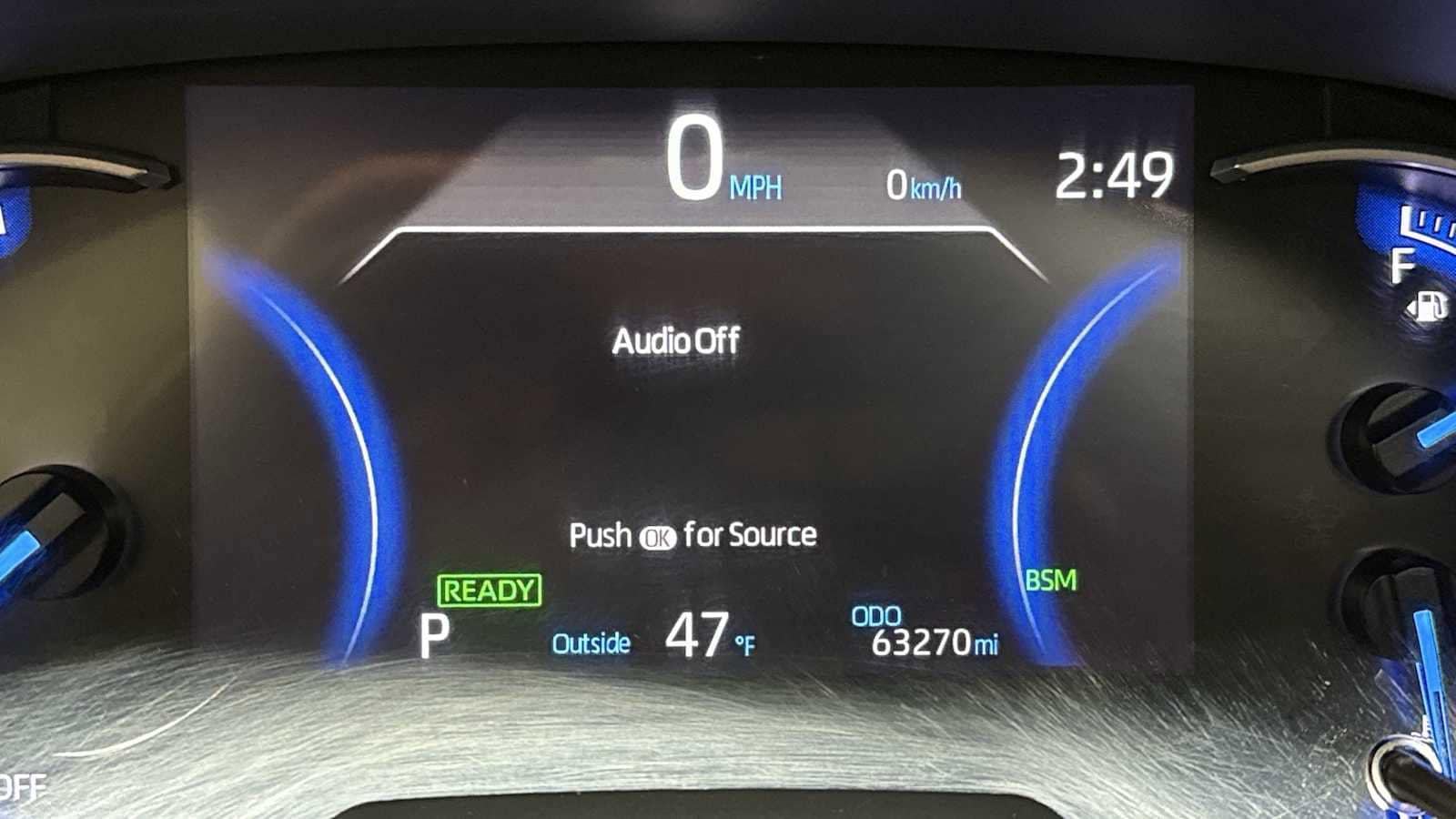 Thumbnail: 2020 Toyota RAV4 - 17