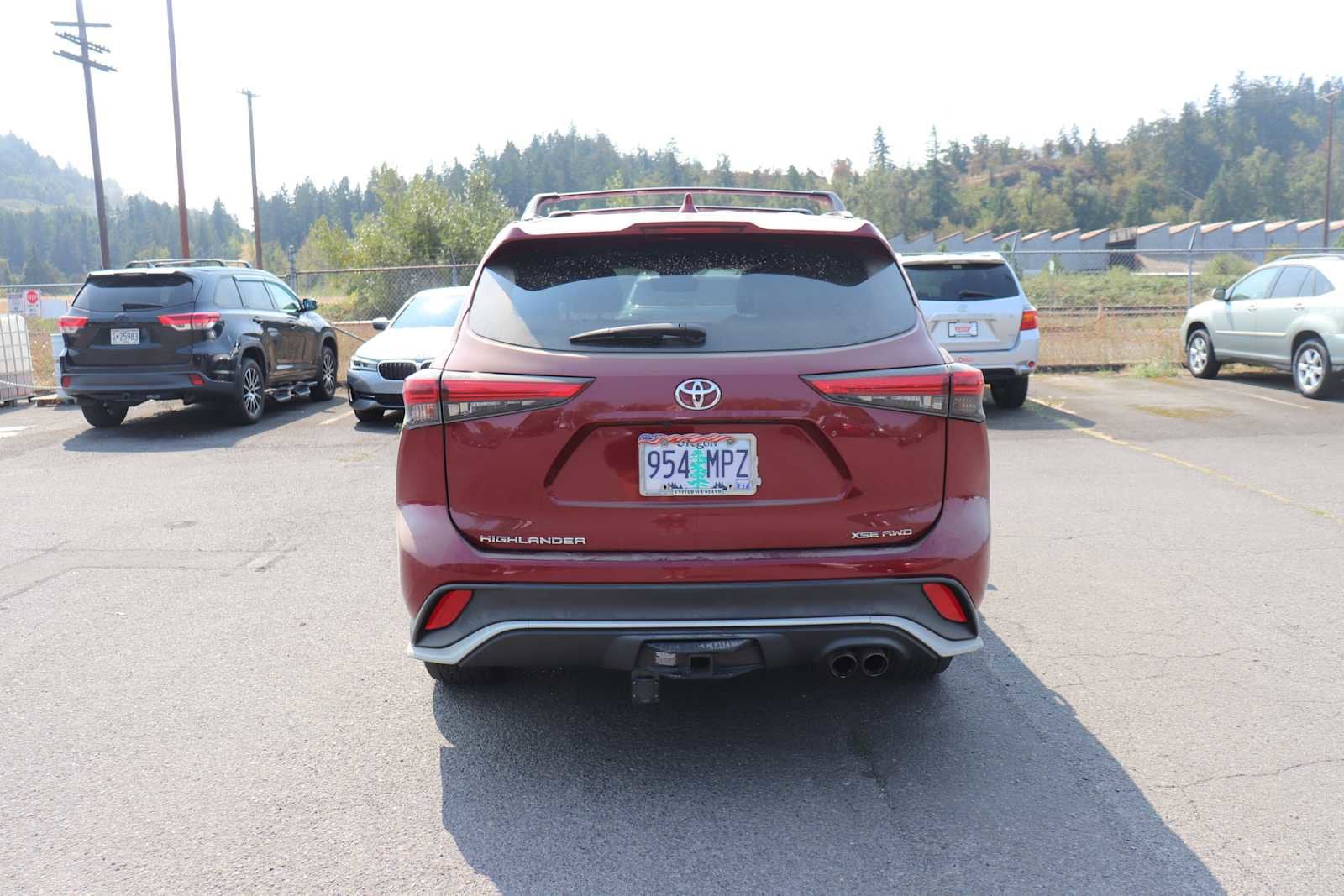Thumbnail: 2021 Toyota Highlander - 6