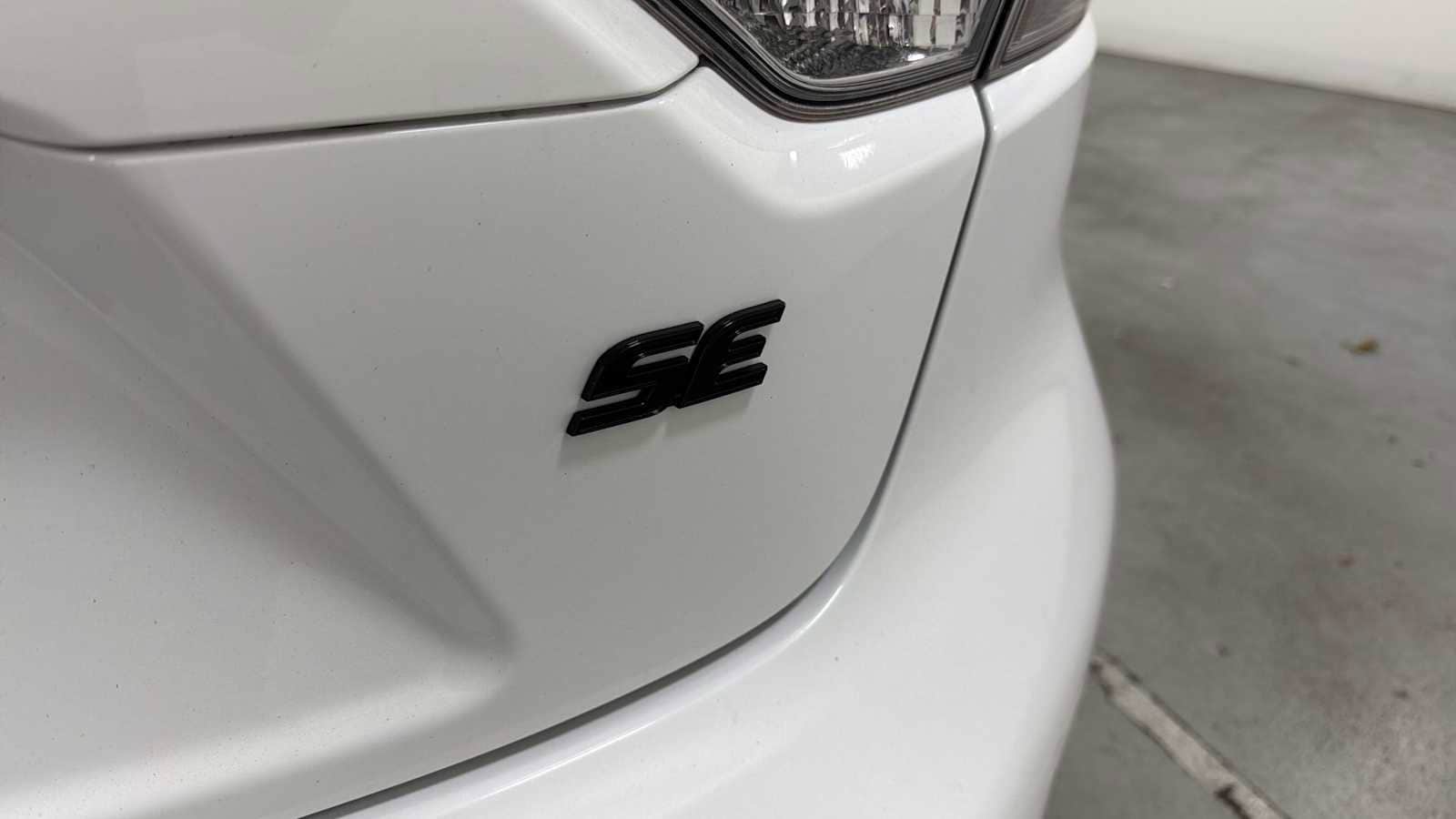 Thumbnail: 2021 Toyota Corolla - 27