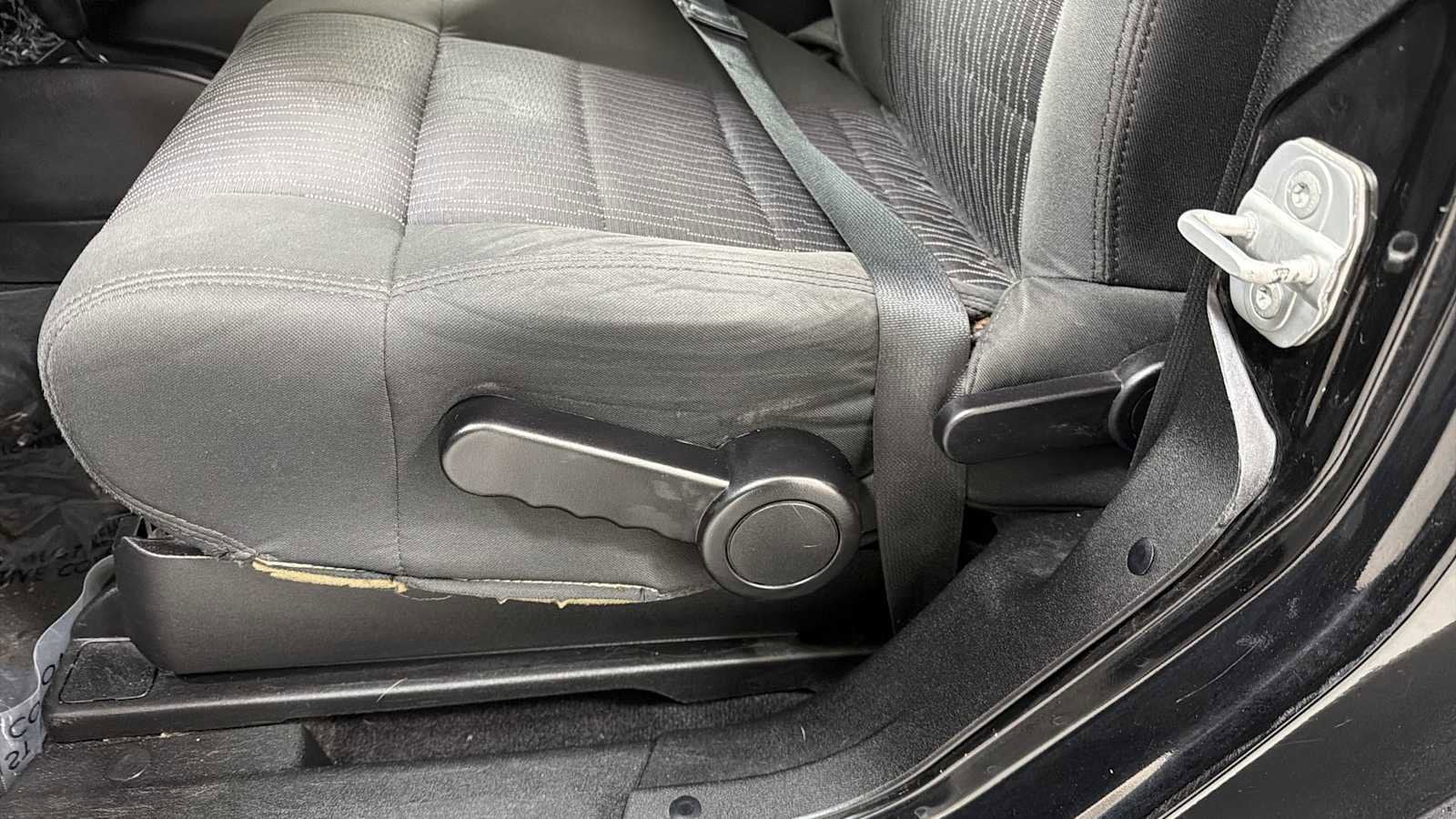 Thumbnail: 2012 Jeep Wrangler - 14
