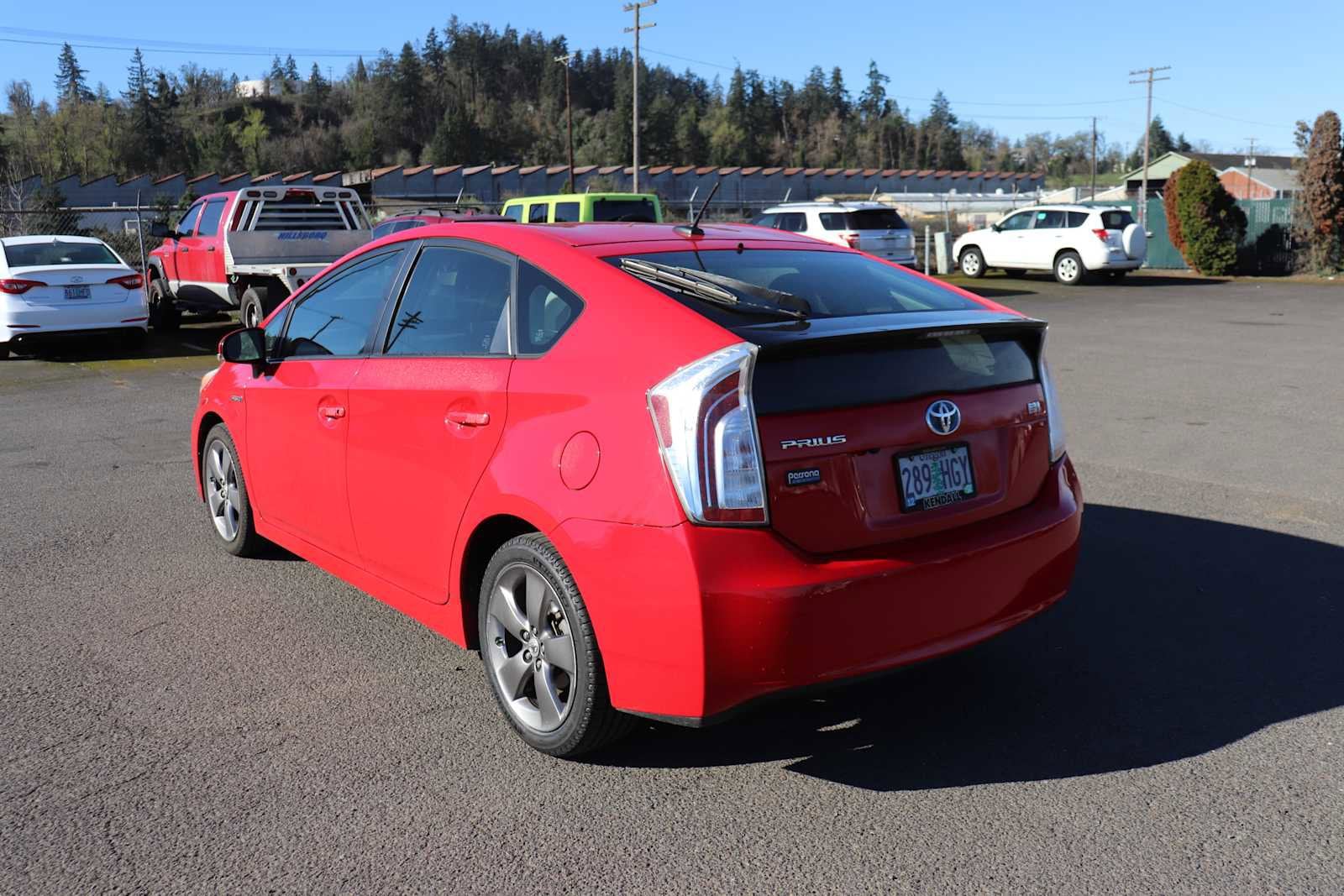 Thumbnail: 2015 Toyota Prius - 7