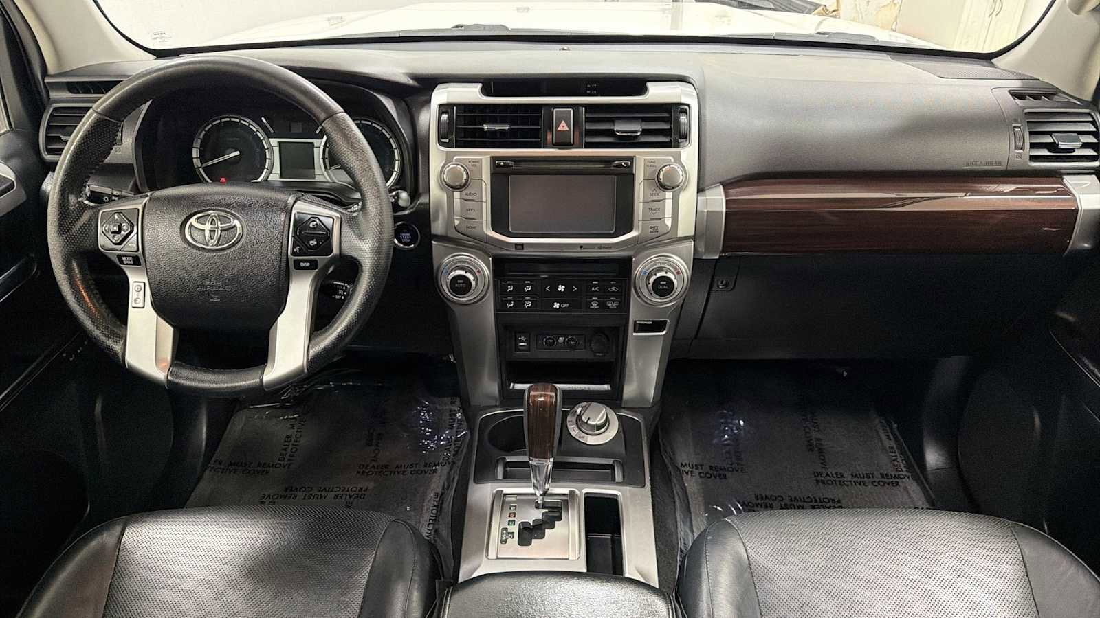 Thumbnail: 2015 Toyota 4Runner - 27