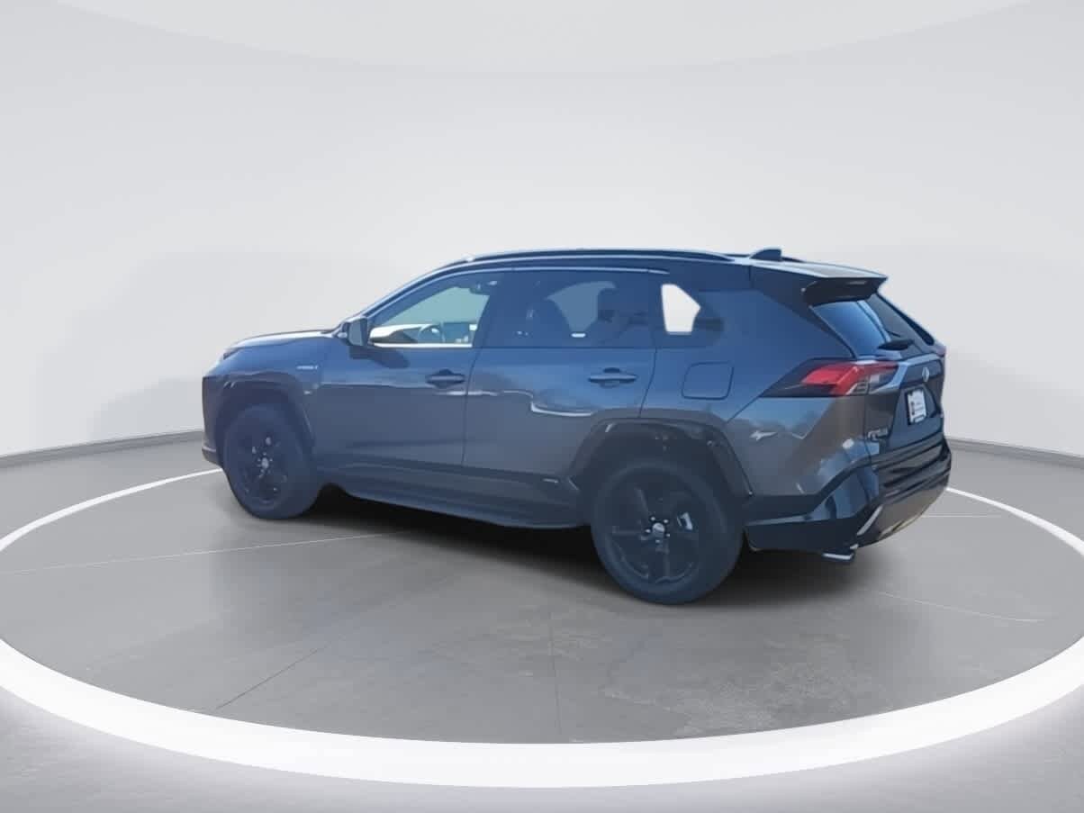 Thumbnail: 2020 Toyota RAV4 - 6