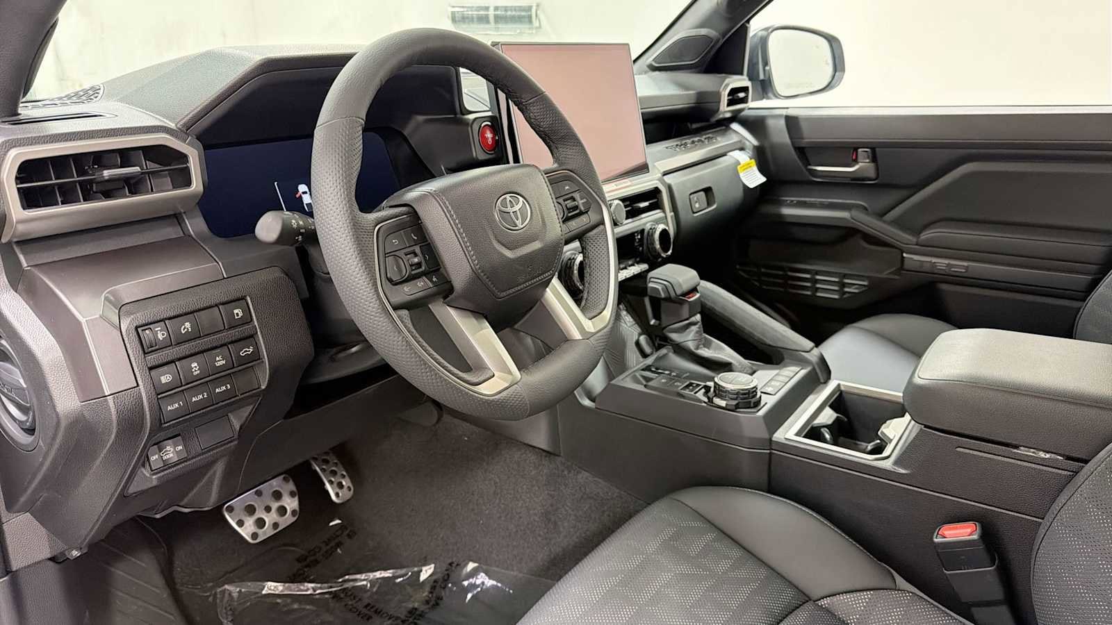 2026 Toyota Tacoma TRD Sport - Photo 12
