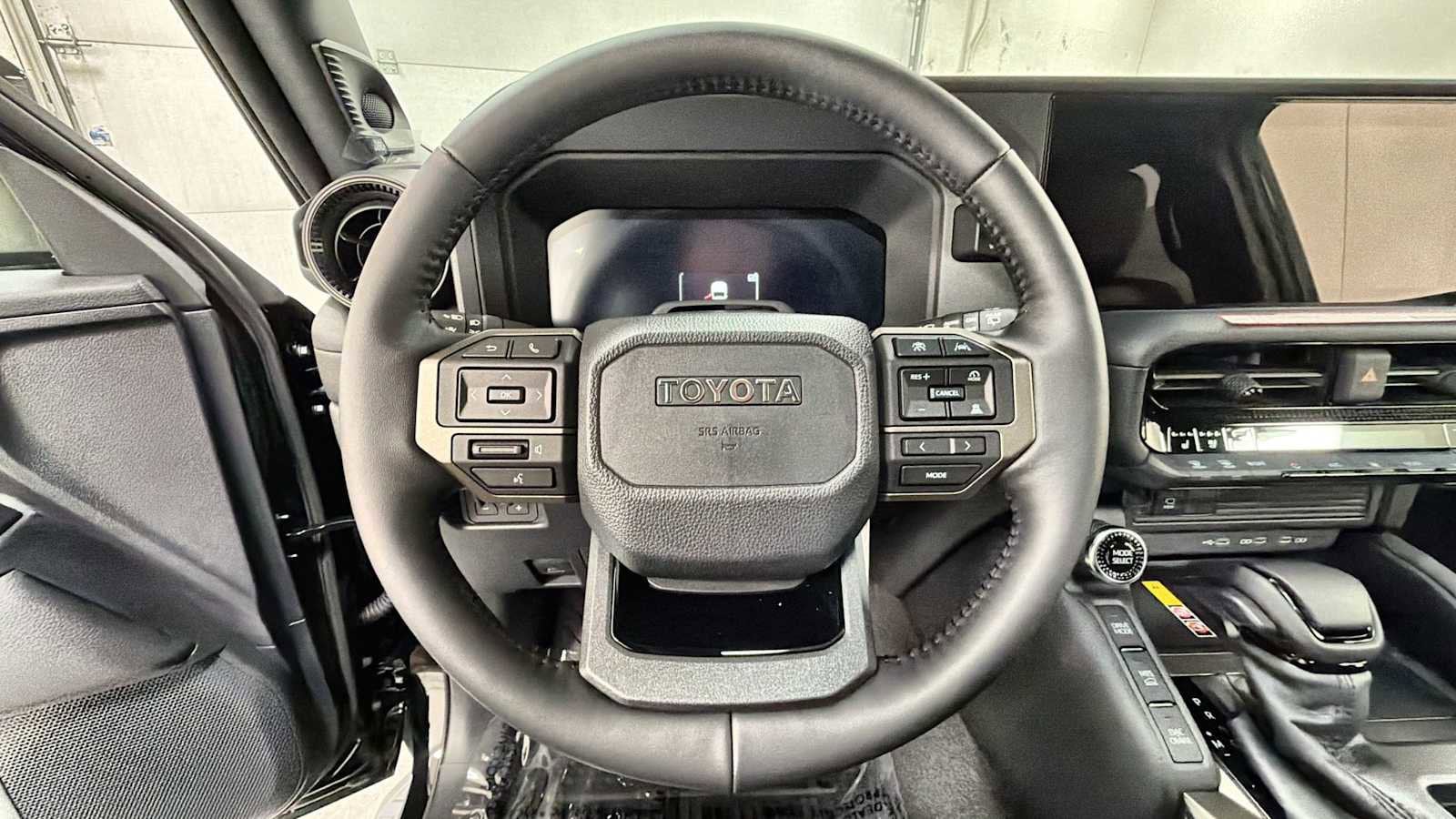 Thumbnail: 2027 Toyota Land Cruiser - 16