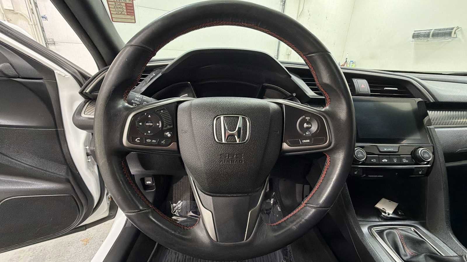 Thumbnail: 2018 Honda Civic - 16