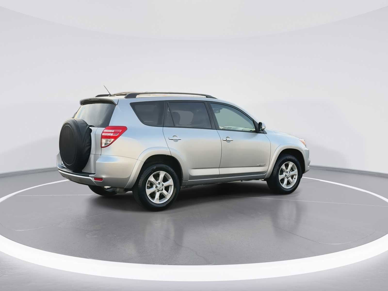 Thumbnail: 2009 Toyota RAV4 - 8