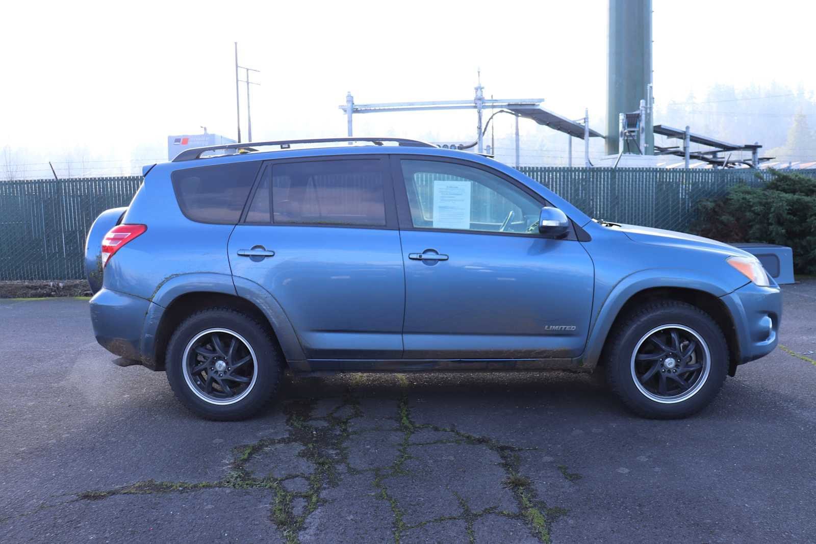 Thumbnail: 2009 Toyota RAV4 - 4
