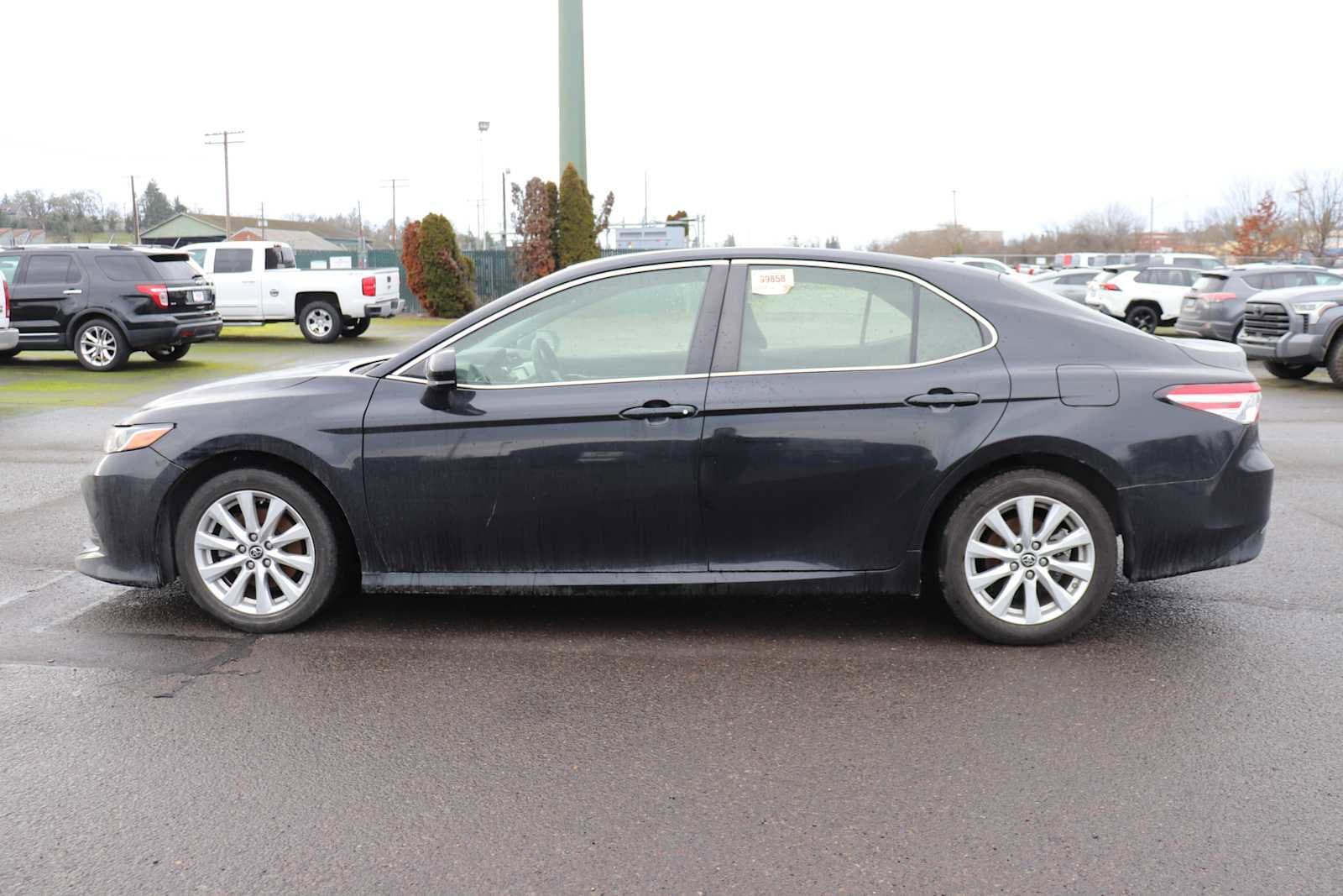 Thumbnail: 2018 Toyota Camry - 8