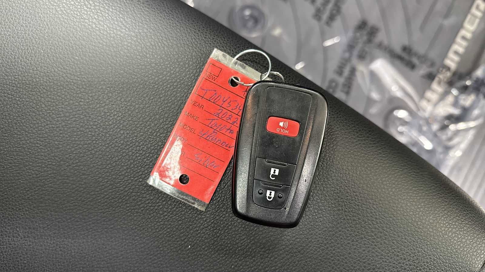 Thumbnail: 2022 Toyota 4Runner - 32